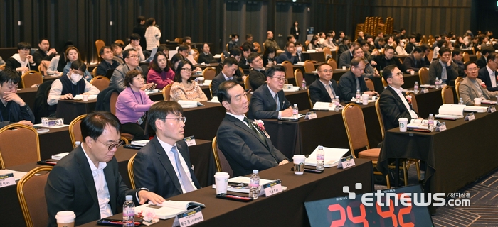 news-p-v1-20250328-980a5439d2c144ef9533cfd42e5aaaf0_P1.jpg